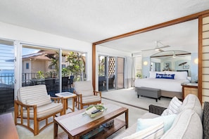 Condo, Multiple Beds, Lanai, Ocean View (Alii Villas 227 Hale O Naia) | 2 bedrooms, individually decorated, individually furnished, bed sheets