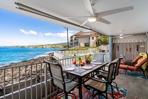 公寓客房, 多張床, 夏威夷式陽台, 海景 (Alii Villas 131) | 室外用餐