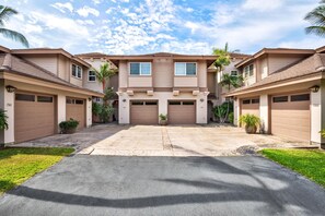 Exterior - Beautifully Furnished - Hawaiian Villa - AC & Wifi! - Vrkcv (Waikoloa)