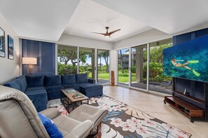 Condo, Berbilang Katil, Lanai, Mountain View (Vista Waikoloa E105) | Ruang tamu | 42 inci televisyen skrin rata dengan digital 