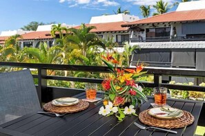 Condo, 1 King Bed, Lanai, Partial Ocean View (Casa de Emdeko 306) | View from room