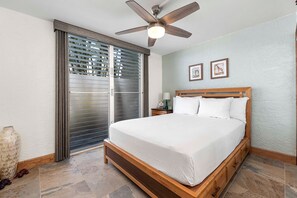 شقة - عدة أسرّة - بمطبخ - بمنظر للمحيط (Alii Villas 134) | 2 عدّة غرف نوم وبديكورات فريدة لكل غرفة وطراز فريد لكل وحدة