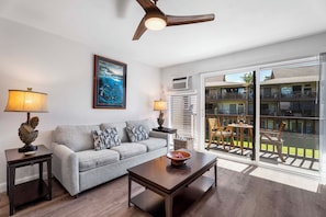 Condo, 1 Queen Bed, Lanai, Partial Ocean View (Kona Isle B25) | Living area | 42-inch flat-screen TV with digital channels - Beautifully Updated Oceanfront Condo - AC - Concierge Included - Vrkcv (Kailua-Kona)