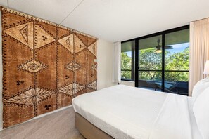 Condo, 1 Queen Bed, Lanai, Garden View (Kona Pacific C319) | 1 bedroom, individually decorated, individually furnished, bed sheets