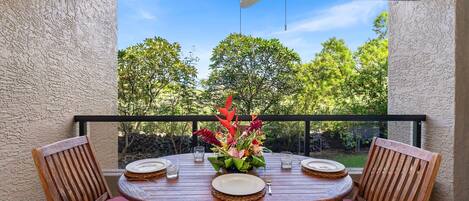 Appart'hôtel, 1 grand lit, véranda, vue jardin (Kona Pacific C319) | Vue de la chambre