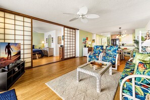 Condo, Multiple Beds, Lanai, Ocean View (Surf and Racquet 4203)