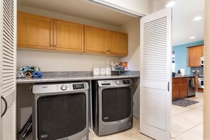 Townhome, Multiple Beds, Lanai, Golf View (Mauna Lani Fairways 1101) | Interior