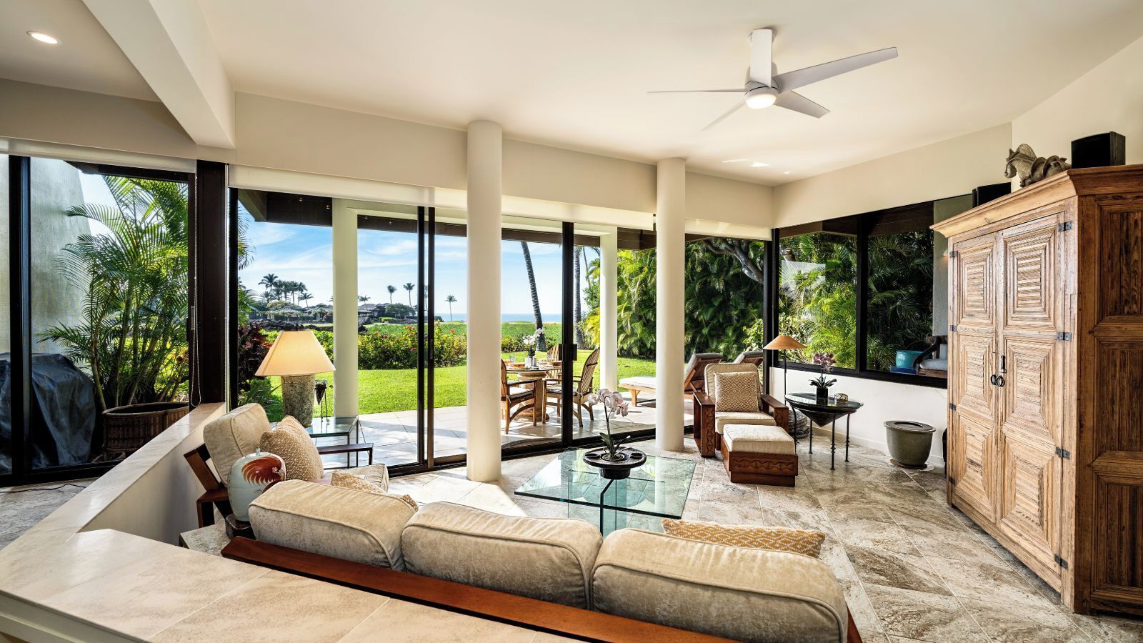 Condo, Multiple Beds, Balcony, Ocean View (Mauna Lani Point H101) | Living area | 42-inch TV with digital channels