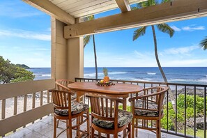Condo, Multiple Beds, Balcony, Ocean View (Kona Bali Kai 201) | Outdoor dining