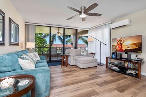 Condo, Multiple Beds, Lanai, Ocean View (Kona Pacific D622) | Living area