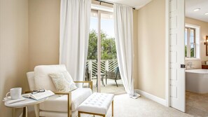 House, Multiple Beds, Private Pool, Mountain View (Holua Kai 2) | Interior