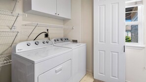Townhome, Multiple Beds, Lanai, Garden View (Waikoloa Colony Villas 2804) | Laundry