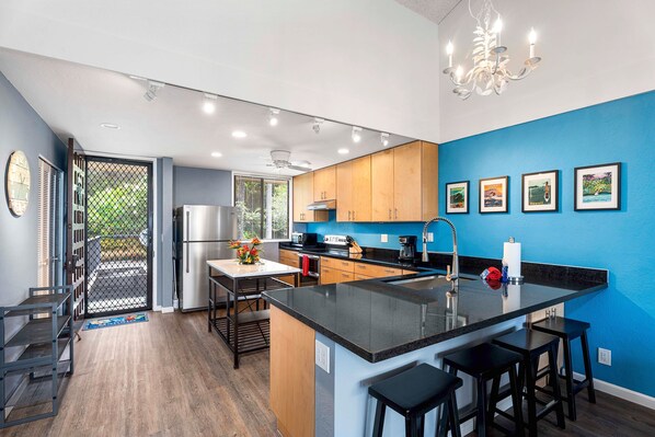 Condo, Multiple Beds, Lanai, Ocean View (Country Club Villas 305) | Private kitchen | Coffee/tea maker, dining tables - Top Floor With Loft - Ocean and Golf Course Views - AC - Vrkcv (Kailua-Kona)