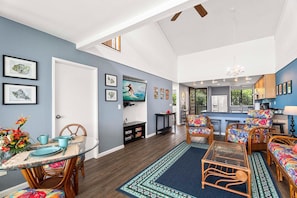 Condo, Multiple Beds, Lanai, Ocean View (Country Club Villas 305) | 2 bedrooms, individually decorated, individually furnished, bed sheets