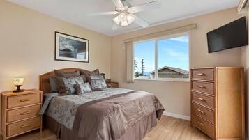 Condo, Multiple Beds, Lanai, Ocean View (Kahaluu Makai) | 2 bedrooms, individually decorated, individually furnished, bed sheets