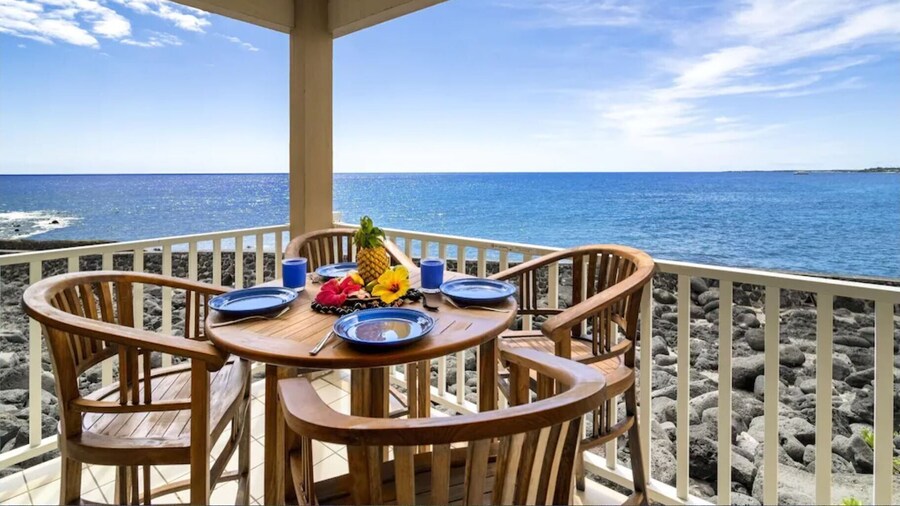 True Oceanfront - Panoramic Sunset View! - No Stairs - Vrkcv