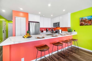 Condo, Multiple Beds, Lanai, Ocean View (Sea Village 2106) | Private kitchen