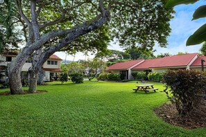 Tempat makan outdoor