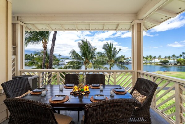 شقة - عدة أسرّة - بشرفة مسقوفة - منظر لملعب الجولف (Fairway Villas Waikoloa N33) | إطلالة الغرفة