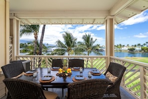 شقة - عدة أسرّة - بشرفة مسقوفة - منظر لملعب الجولف (Fairway Villas Waikoloa N33) | إطلالة الغرفة