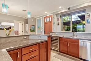 Condo, Multiple Beds, Lanai, Mountain View (Golf Villas at Mauna Lani A2) | Private kitchen