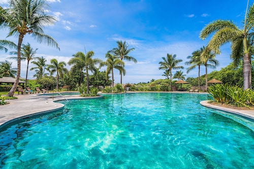 Beautiful Townhouse - Great Amenities and Spacious Lanai! Comes With Beach Pass! - Vrkcv