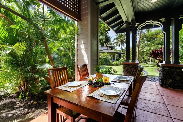 Maison mitoyenne, plusieurs lits, véranda, vue jardin (Kulalani at Mauna Lani 2301) | Restauration extérieure