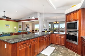 Townhome, Multiple Beds, Kitchen, Mountain View (Mauna Lani Villages 606) | Private kitchen | Fridge, microwave, oven, stovetop