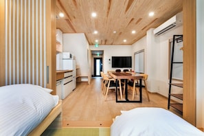 4 Schlafzimmer, Bügeleisen/Bügelbrett, Internetzugang