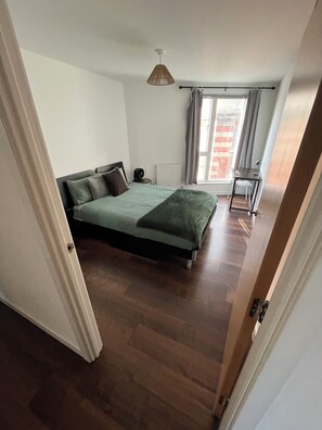 2 bedrooms, iron/ironing board, WiFi, bed sheets - Cosy apartment in the city of London (London)