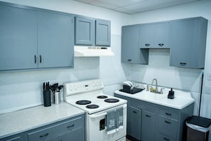 Microwave, oven, stovetop