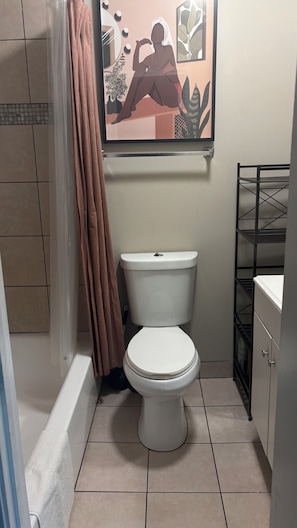 Håndklæder, Sæbe, Toiletpapir