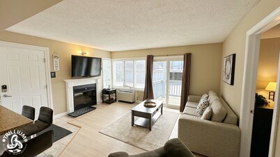 Blue Mtn 1 Bedroom with Mountain View