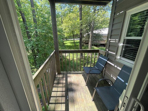 Welcome to "Cozy Home PA" @ Blue Knob, Peaceful 2nd Floor Studio in Pennsylvania