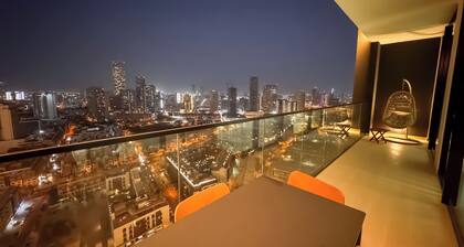 Royal 2-Bedroom Apt with Private Pool in Dubai