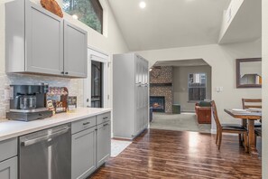 Microwave, oven, stovetop, dishwasher