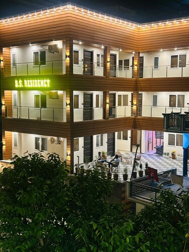 A Charming Place To stay In Tapovan Rishikesh, Away from Hustle And Bustle