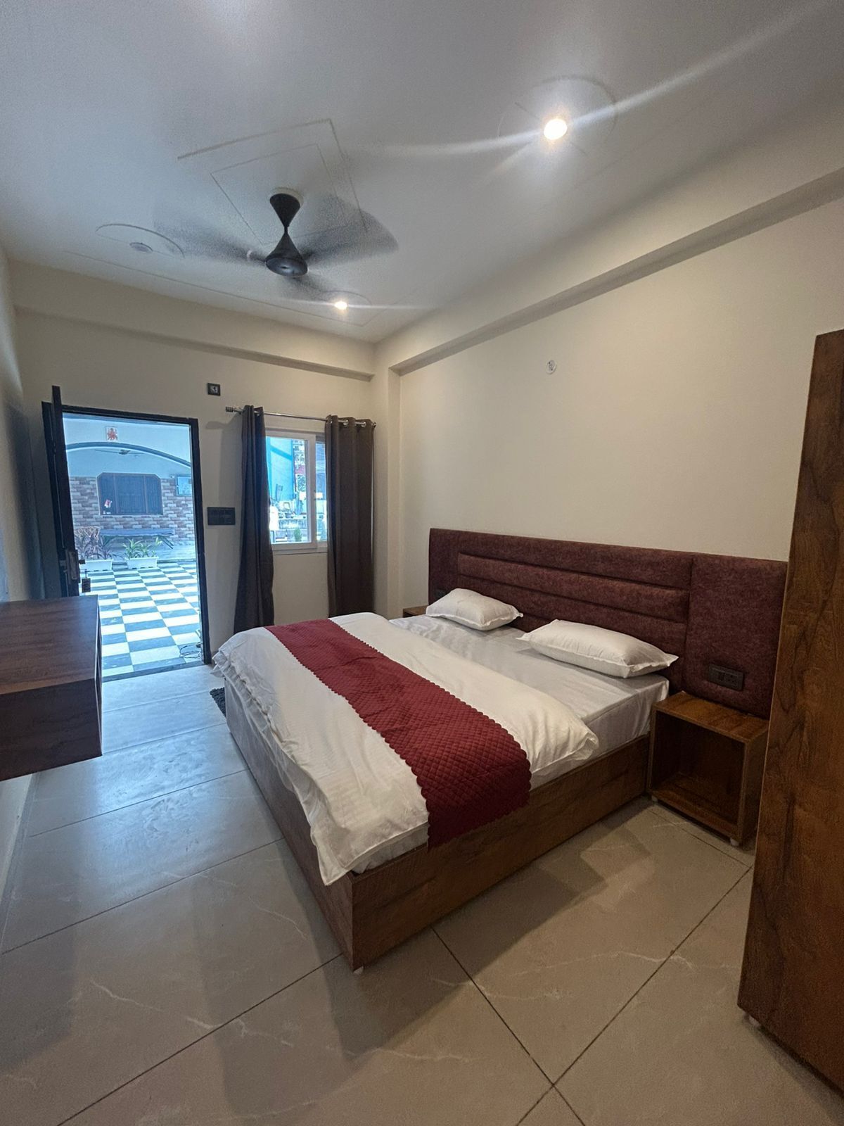 9 間睡房、Wi-Fi、床單