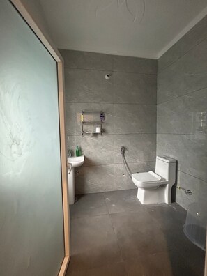 Hair dryer, towels, soap, toilet paper