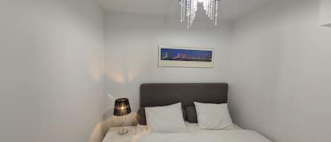 1 chambre, fer et planche Ă repasser, Wi-Fi, literie fournie