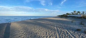 6 pers - garden and beach on foot