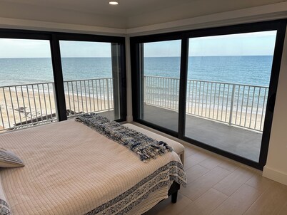 Panoramic Oceanfront Views from Every Room! Peaceful 2-bedroom Vero Beach condo