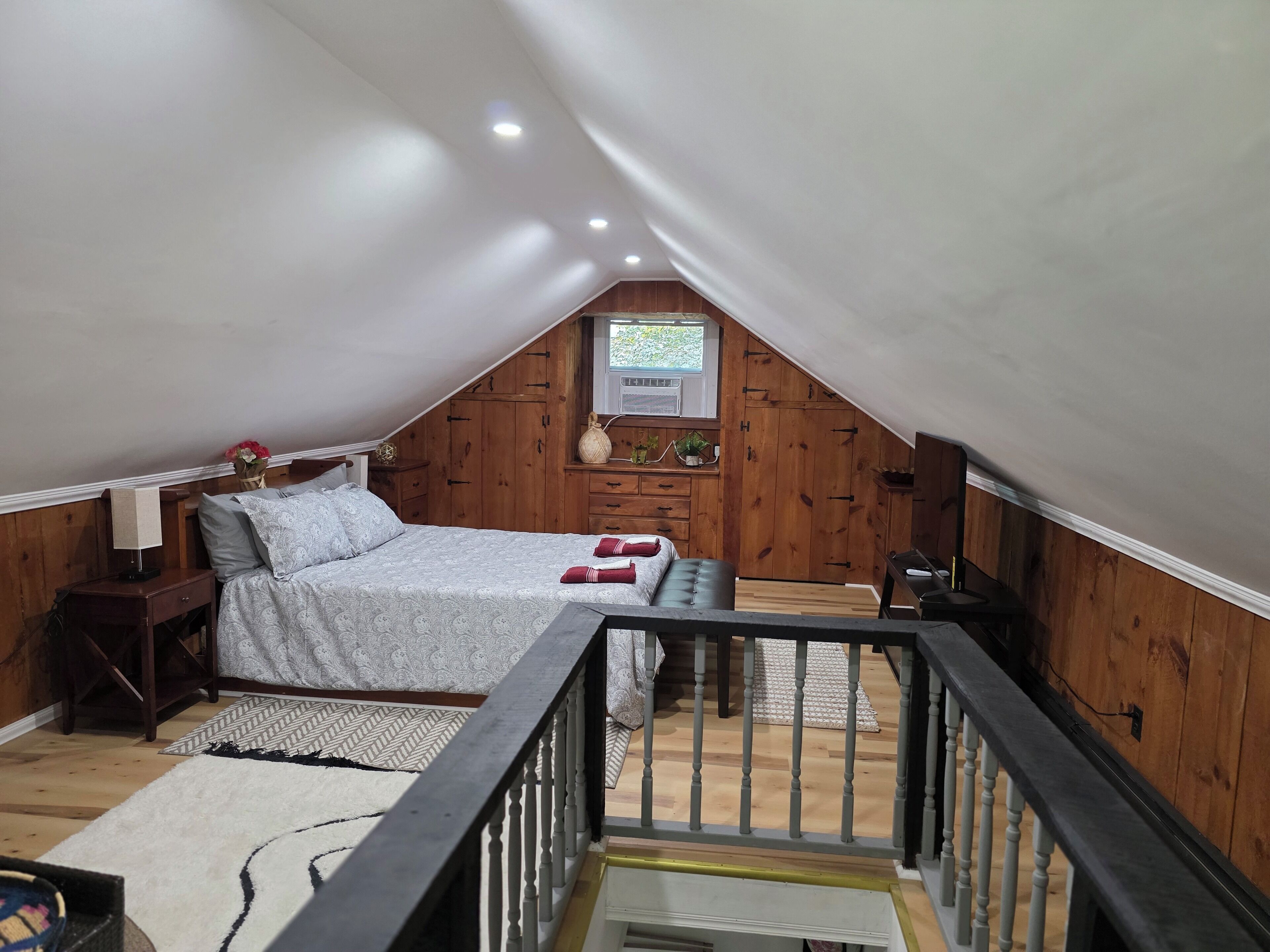 3 chambres, fer et planche à repasser, Wi-Fi gratuit, draps fournis