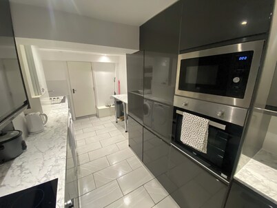 MBA COZY 2,  A BEAUTIFUL 4 BEDROOM HOUSE WITH 3 TOILETS ANS DHWER ROOM