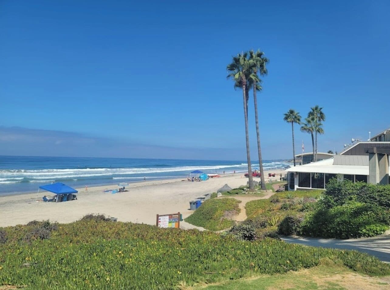 Sun loungers, beach towels