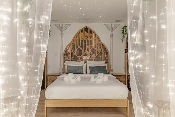 1 bedroom, free WiFi, bed sheets - Ellendor • Private spa, luxury & starry skies (Évreux)