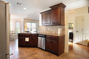 Microwave, oven, stovetop, dishwasher