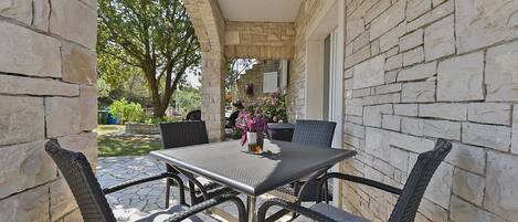 Restauration extérieure