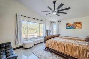 5 bedrooms, WiFi, bed sheets