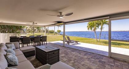 Waterfront Luxury Retreat with Stunning River Views + Epic Sunsets!